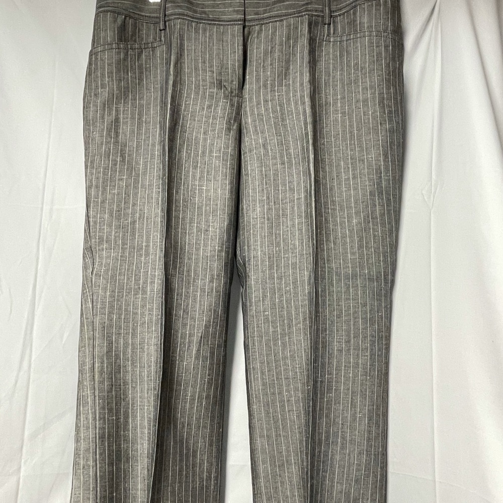 Express Design Studio Capris Pants